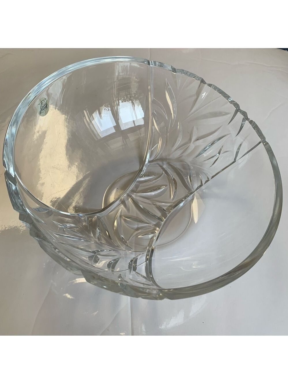 CRISTAL D’ARQUES Art Nouveau deep cut lead crystal fruit bowl from France decor